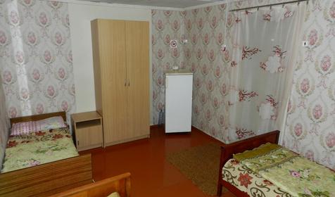 Трехместный номер. База отдыха "ГК Эдем", п. Бетта