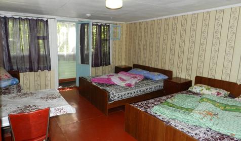 Пятиместный номер. База отдыха "ГК Эдем", п. Бетта