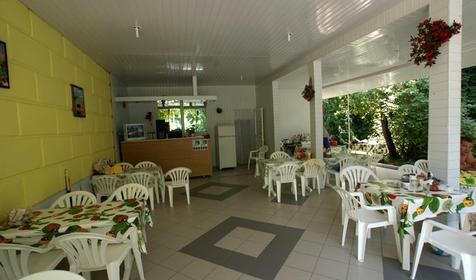 Зона питания. Отель "Русалочка", п. Агой