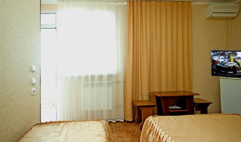 Трехместный стандарт частной гостиницы Уют, г. Сочи, Адлер