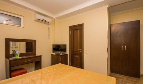 Полулюкс. Отель Пальма, г. Сочи, Адлерский район, г. Адлер