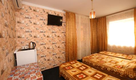 Полулюкс с балконом. Гостевой дом "У Ивановича", п. Джубга