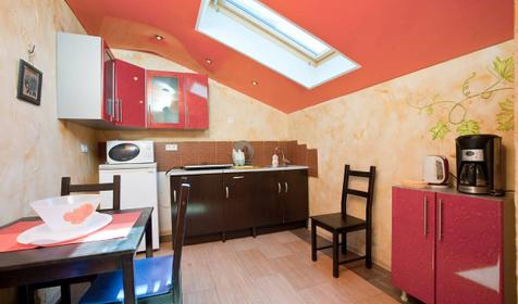 Трехместный люкс с кухней. Отель Бавария, г. Анапа, п. Витязево