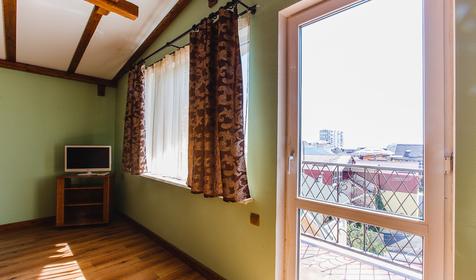 Терраса в апартаментах Гостиница Red house, г. Адлер