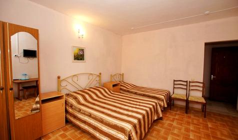 Трехместный. Мини-гостиница "Солнечная дача", п. Агой