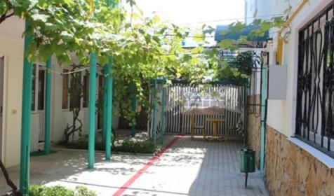 Внутренний дворик. Мини-гостиница Голубая Бухта, г. Геленджик