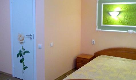 Номер первой категории. Частная гостиница "Югра", г. Ейск