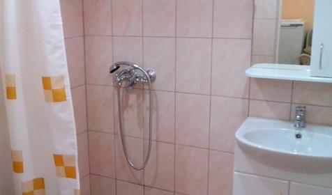 Номер первой категории. Частная гостиница "Югра", г. Ейск