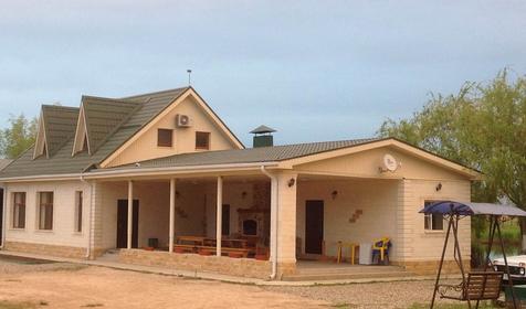 Рыболовно-охотничья база Азовские плавни, Славянский район, х. Ставки