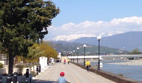 В пяти минутах ходьбы от Частной гостиницы Лидия, Сочи