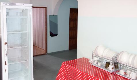 Кухня на этаже. Отель Майский, г. Сочи, Адлерский район