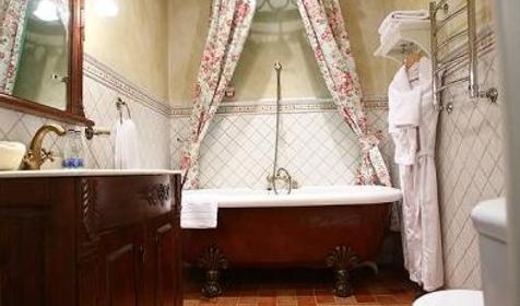 Люкс Brut. Отель Империал