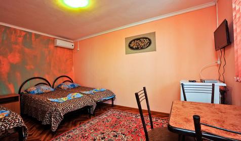 Люкс двухкомнатный. Гостиница Ласточка, г. Геленджик, с. Архипо-Осиповка