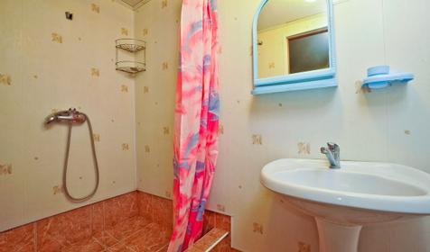 Люкс двухместный. Гостиница Ласточка, г. Геленджик, с. Архипо-Осиповка