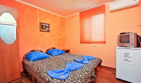 Люкс двухкомнатный. Гостиница Ласточка, г. Геленджик, с. Архипо-Осиповка