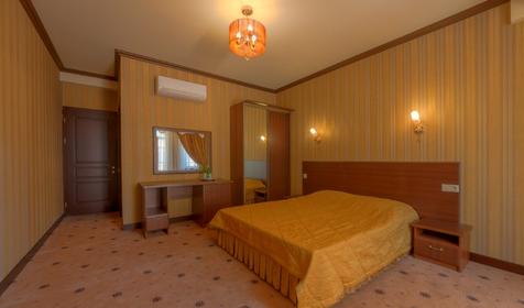 Двухместный люкс студио-эркер. Отель Paris Life, г. Анапа