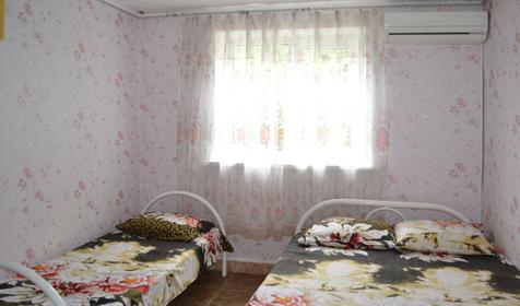 Трехместный номер с удобствами. Гостевой дом Альдаир, г. Геленджик, с. Архипо-Осиповка