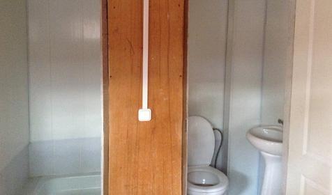 Номер с удобствами. База отдыха Тур-сервис, г. Сочи, п. Вардане