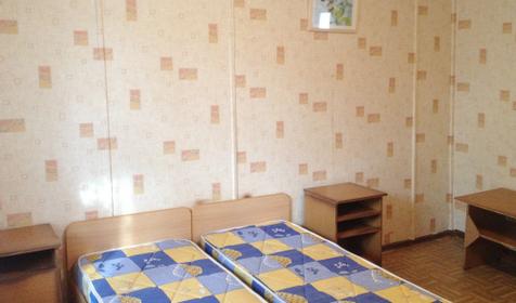 Номер с удобствами. База отдыха Тур-сервис, г. Сочи, п. Вардане