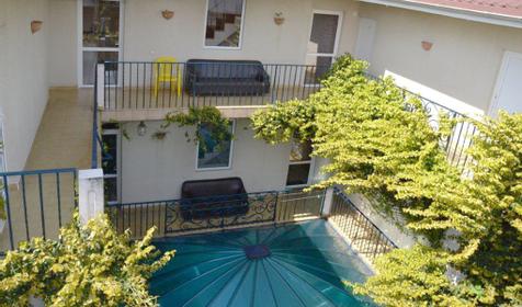 Территория. Отель ЛЭНСиС, г. Сочи, Адлерский район, г. Адлер