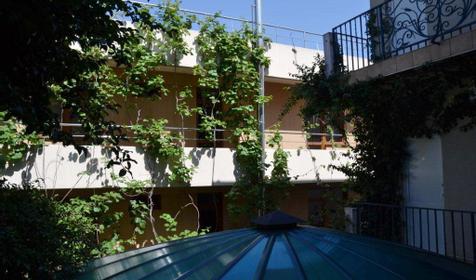 Территория. Отель ЛЭНСиС, г. Сочи, Адлерский район, г. Адлер