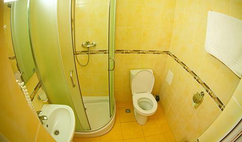 Двухместный полулюкс. Гостиница Прометей, корпус 2, г. Геленджик, п. Дивноморское