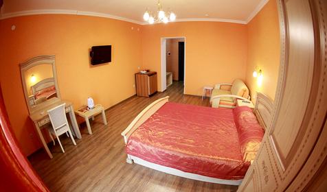 Однокомнатный люкс. Гостиница Прометей, корпус 2, г. Геленджик, п. Дивноморское