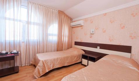 Стандарт 3-местный 1-комнатный (мансарда). Отель Мария, г. Анапа, п. Витязево