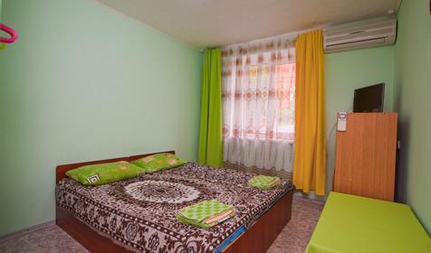 Трехместный номер с удобствами. Гостевой дом Альдаир, г. Геленджик, с. Архипо-Осиповка