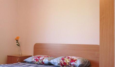 Трехместный полулюкс. Гостевой дом Мариетта, г. Геленджик, с. Кабардинка