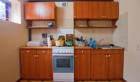 Кухня. Гостевой дом Земляничка, г. Геленджик, п. Архипо-Осиповка