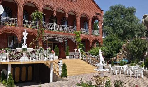 Частный гостевой дом Белые ночи, г. Геленджик, пос. Архипо-Осиповка