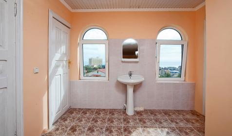 Общий санузел. Четырехместный эконом. Частная гостиница Нагорная, г. Сочи, Адлерский район