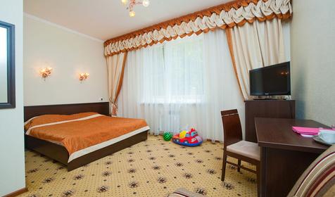 Трехместный номер. Отель Оксана, Туапсинский район, п. Небуг