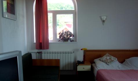 Двухкомнатный номер. Гостиный двор У моря, п. Лоо