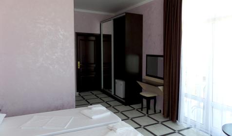 Номер. Гостевой дом Космос (у аквапарка), пос. Витязево