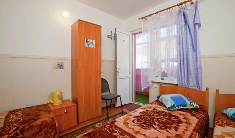 Трехместный номер ПК. Гостевой дом У Васильевича, Туапсинский район, кп. Новомихайловский