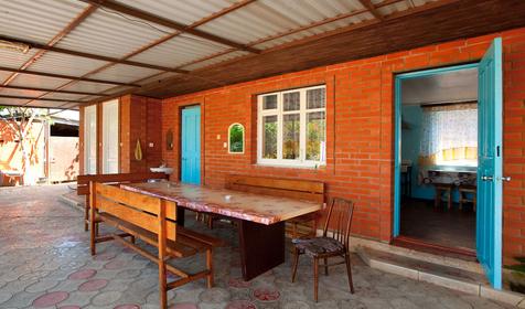 Гостевой дом на Лобача 7, г. Анапа, с. Благовещенская