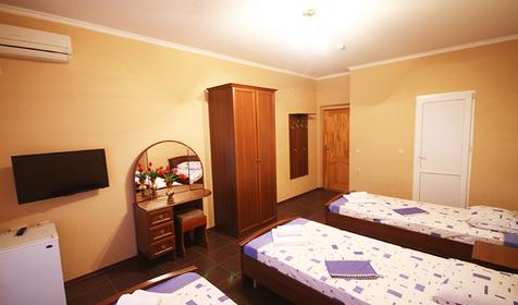 Трехместный номер с раздельными кровати. Отель 777, г. Адлер