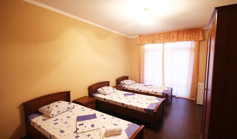 Трехместный номер с раздельными кровати. Отель 777, г. Адлер