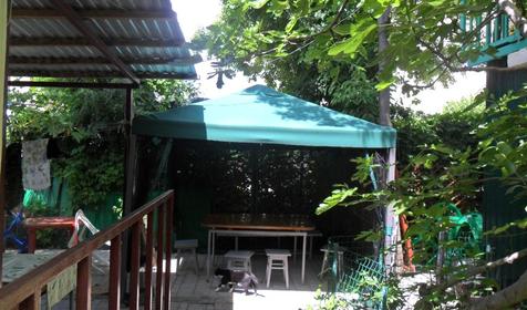 Летние домики в центре, г. Геленджик