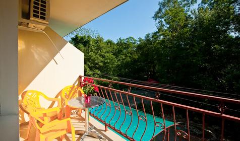 Четырехместный. Гостевой дом Алеандр, г. Сочи, Лазаревский район, п. Лоо