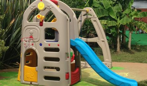 Детская площадка. Отель Три И, г. Сочи, Лазаревский район, п. Лоо