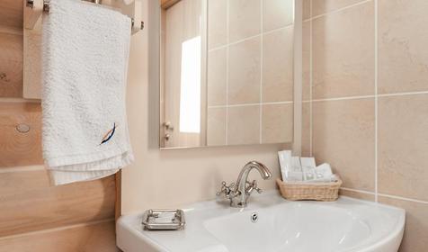 VIP. Туристический комплекс Озеро Дивное, п. Лазаревское