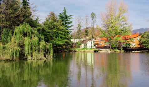 Ресторан. Туристический комплекс Озеро Дивное, п. Лазаревское