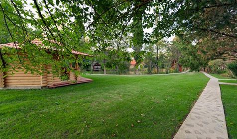 Ресторан. Туристический комплекс Озеро Дивное, п. Лазаревское