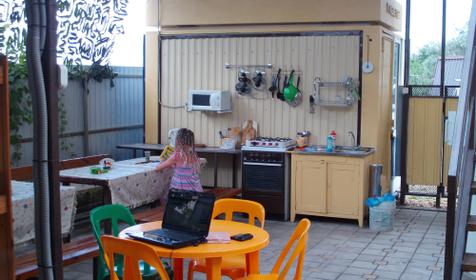 Кухня. Гостевой дом "Теремок", г. Темрюк, ст. Голубицкая