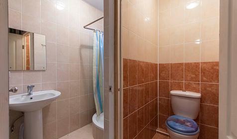 Трехместный с удобствами на 2 номера. Гостевой дом Лагуна, г. Геленджик, с. Архипо-Осиповка