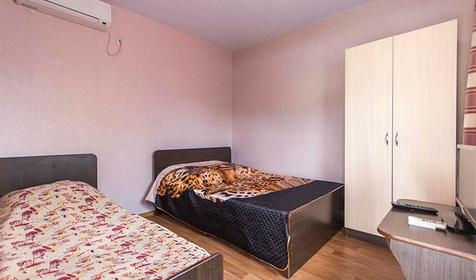 Стандарт трехместный улучшенный. Гостевой дом Лагуна, г. Геленджик, с. Архипо-Осиповка