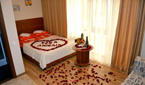 Стандарт с балконом. Гостевой дом "Деметра", г. Анапа, кп. Витязево